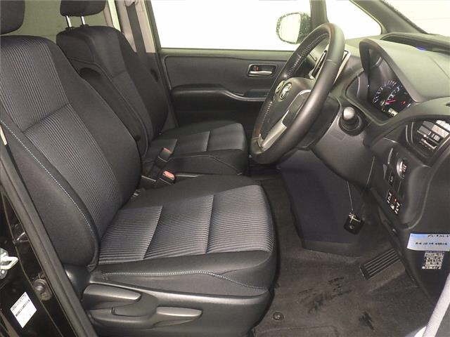 Toyota NOAH 2015 7688921-5
