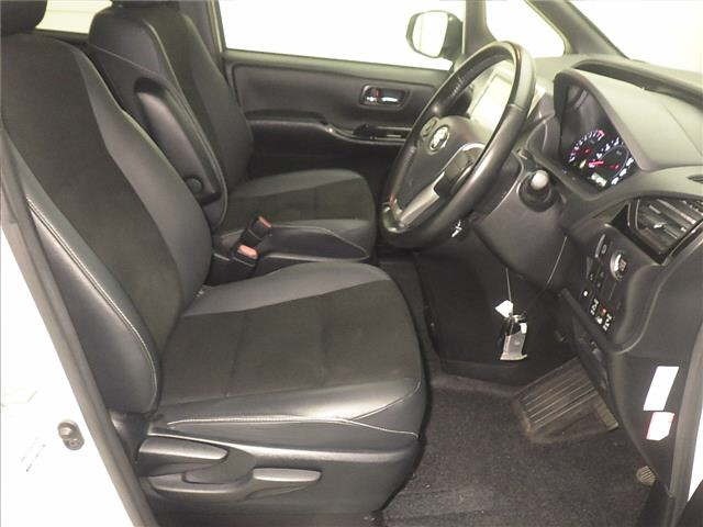 Toyota NOAH 2020 7688933-5