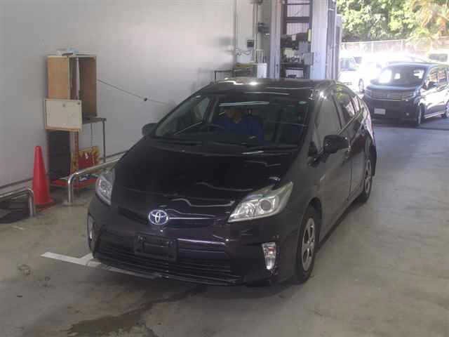 Toyota PRIUS 2013 7687612-4