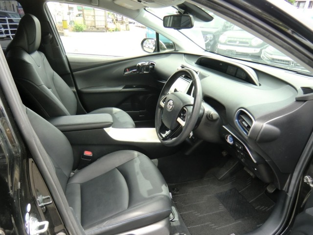 Toyota PRIUS 2017 7687640-12