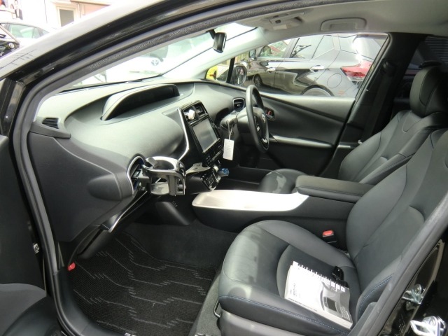 Toyota PRIUS 2017 7687640-14