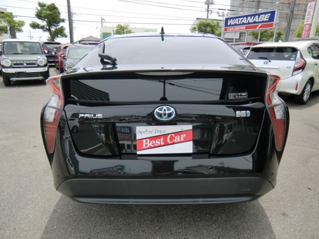 Toyota PRIUS 2017 7687640-6