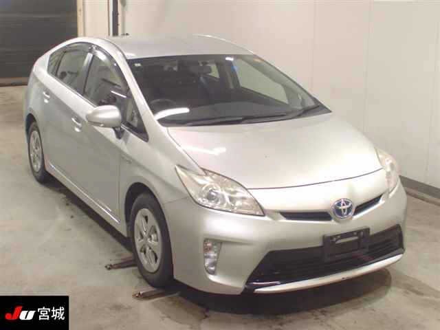 Toyota PRIUS 2013 7687710-0
