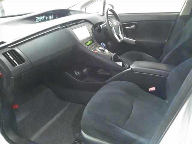 Toyota PRIUS 2013 7687710-3