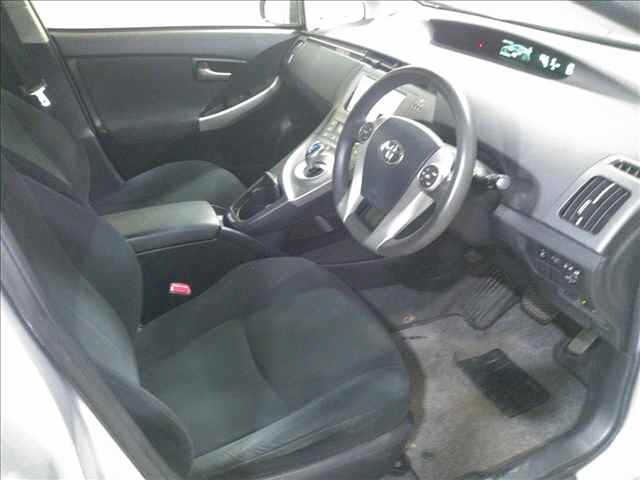 Toyota PRIUS 2013 7687710-4