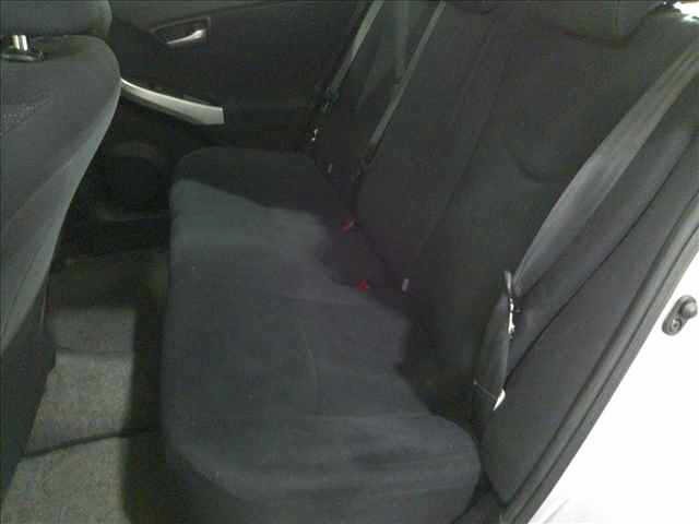 Toyota PRIUS 2013 7687710-6