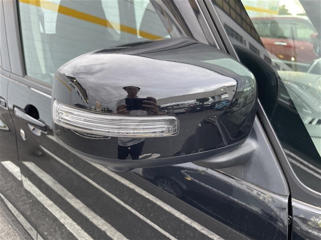 Nissan ROOX 2023 7682329-9