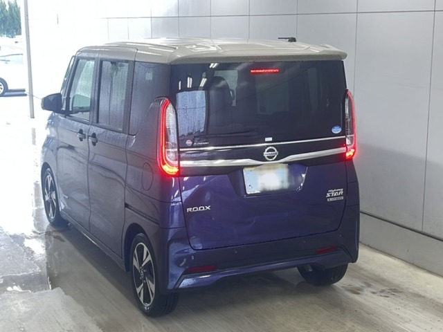Nissan ROOX 2020 7682459-1