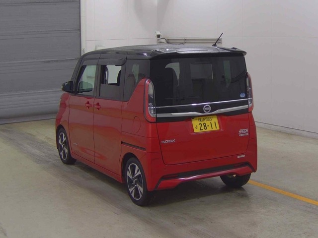 Nissan ROOX 2022 7682491-1
