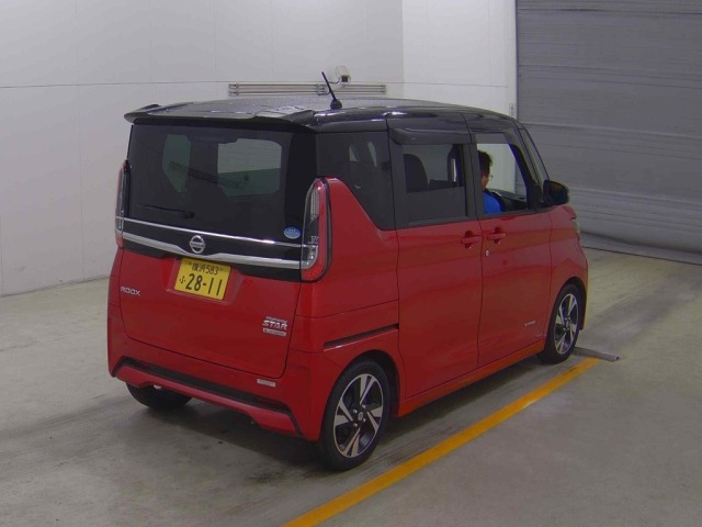 Nissan ROOX 2022 7682491-4