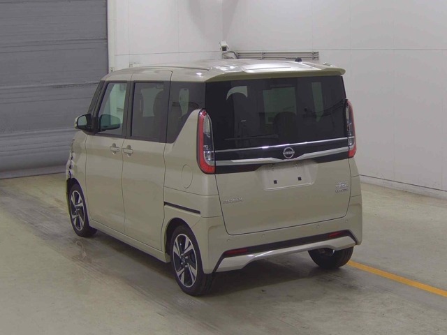 Nissan ROOX 2024 7682492-1