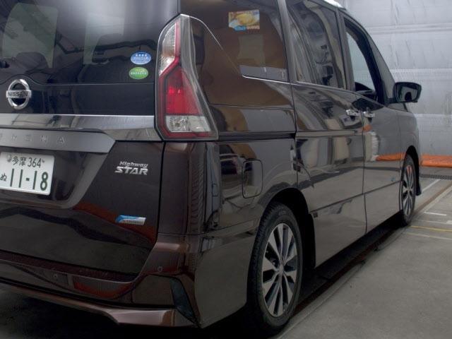 Nissan SERENA 2016 7688465-5