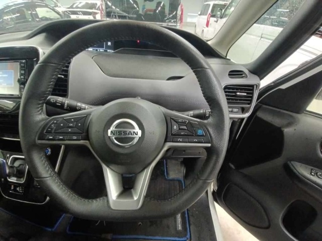 Nissan SERENA 2021 7688469-9