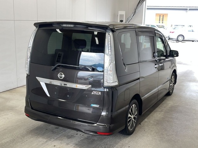 Nissan SERENA 2014 7688476-1