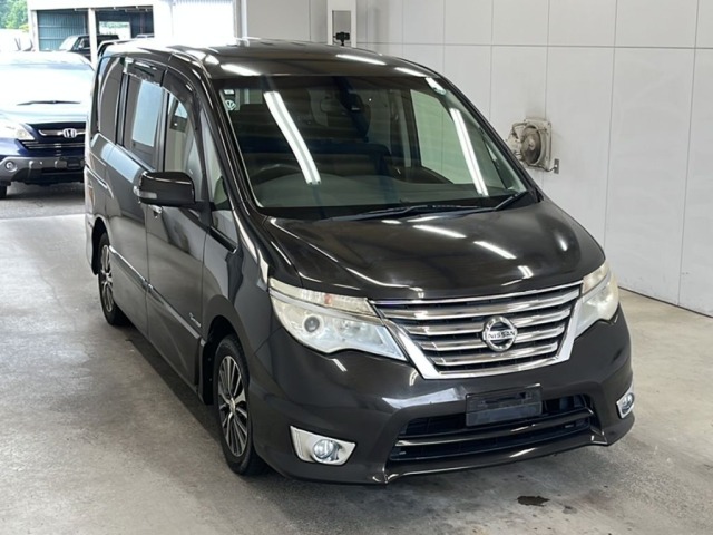 Nissan SERENA 2014 7688476-4