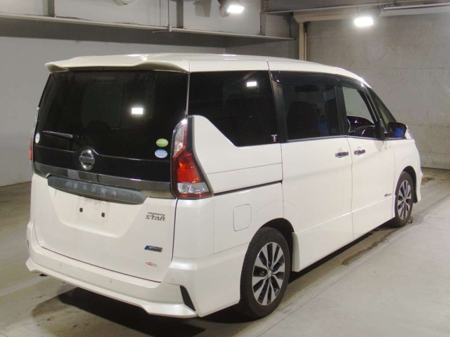 Nissan SERENA 2017 7688479-1