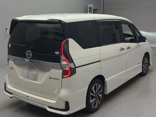 Nissan SERENA 2021 7688481-1