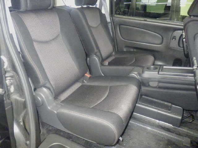 Nissan SERENA 2011 7688484-8