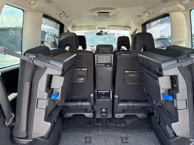 Nissan SERENA 2018 7688487-10