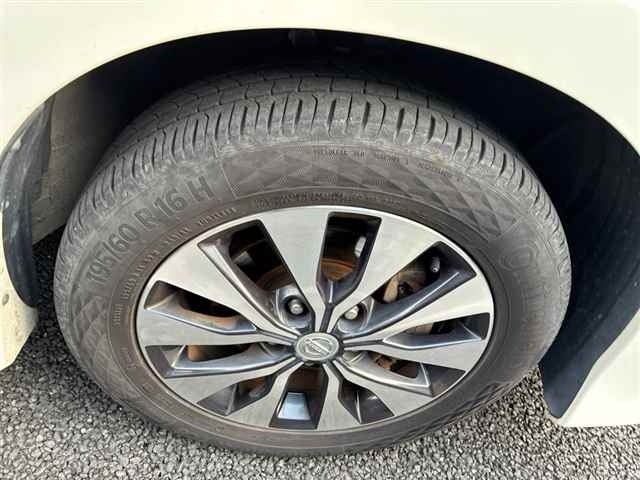 Nissan SERENA 2018 7688488-9