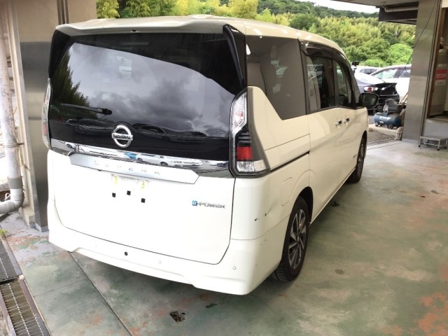 Nissan SERENA 2021 7688493-4