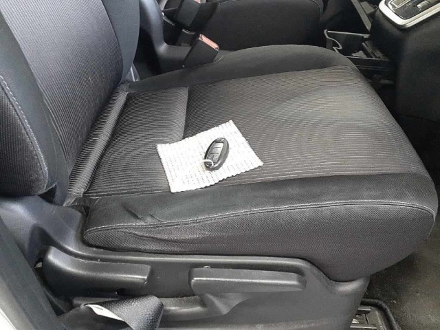 Nissan SERENA 2017 7688495-10