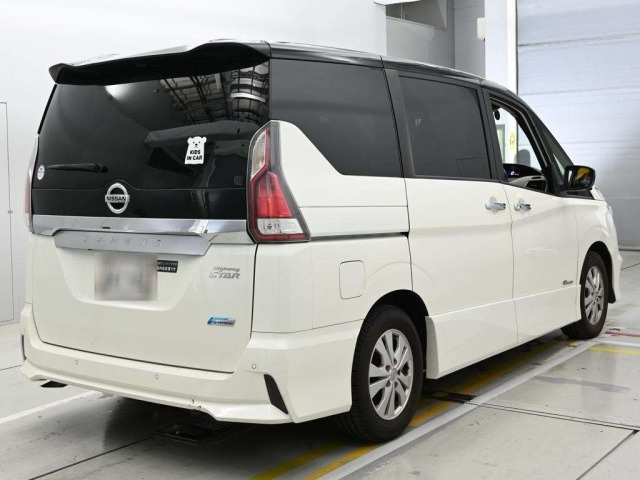 Nissan SERENA 2016 7688496-1