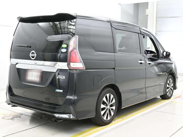 Nissan SERENA 2017 7688499-1