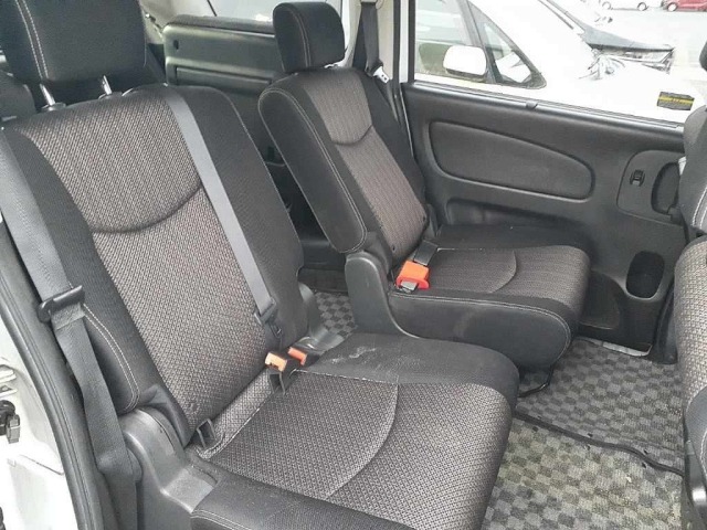 Nissan SERENA 2014 7688500-11
