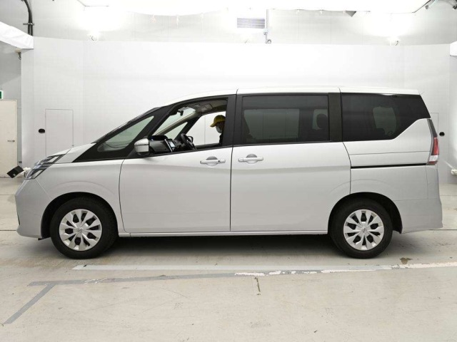 Nissan SERENA 2022 7688501-4