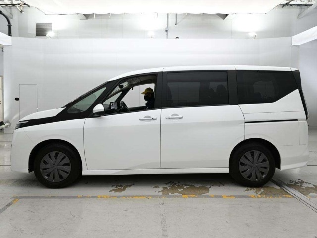 Nissan SERENA 2023 7688505-4