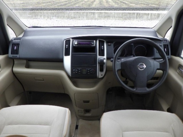 Nissan SERENA 2009 7688511-3