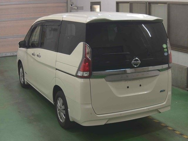 Nissan SERENA 2017 7688516-1