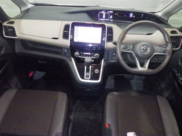 Nissan SERENA 2017 7688516-3