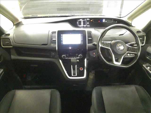 Nissan SERENA 2017 7688517-5
