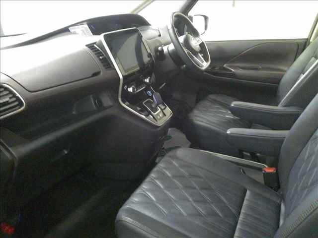 Nissan SERENA 2021 7688518-3
