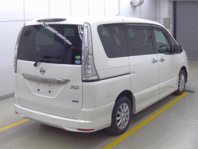 Nissan SERENA 2015 7688525-4