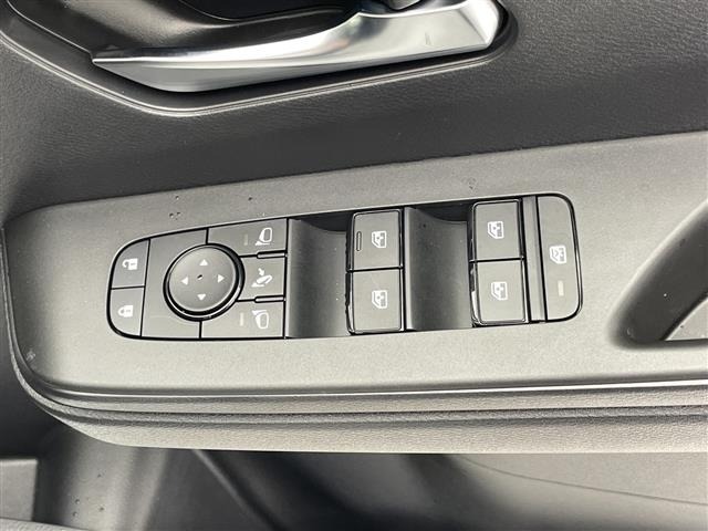 Nissan SERENA 2025 7688533-6