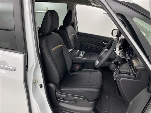 Nissan SERENA 2025 7688534-4