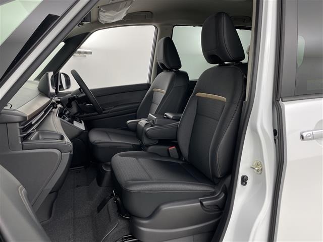 Nissan SERENA 2025 7688534-6