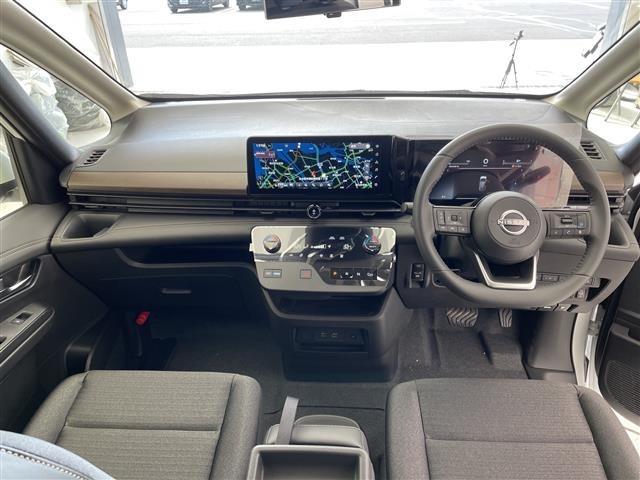 Nissan SERENA 2025 7688537-15
