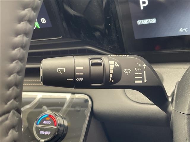 Nissan SERENA 2025 7688537-6