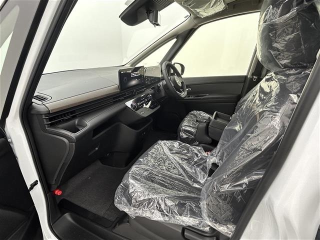 Nissan SERENA 2025 7688538-6