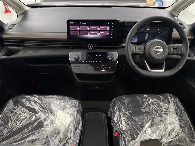 Nissan SERENA 2025 7688540-14