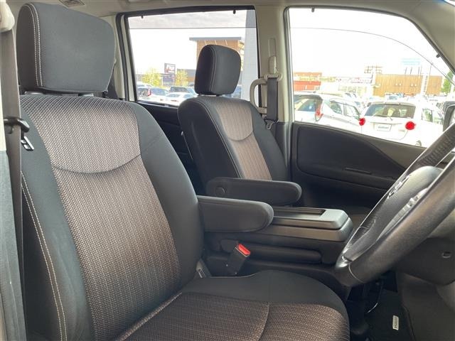 Nissan SERENA 2014 7688941-19