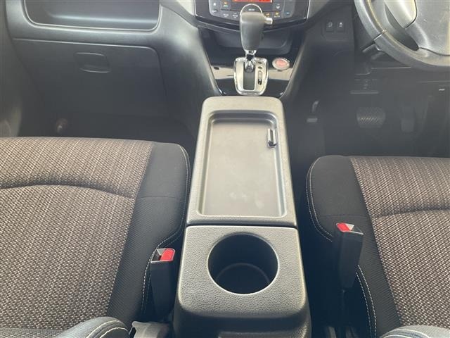 Nissan SERENA 2014 7688941-22