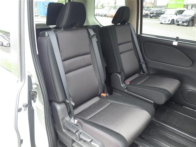Nissan SERENA 2017 7688963-4