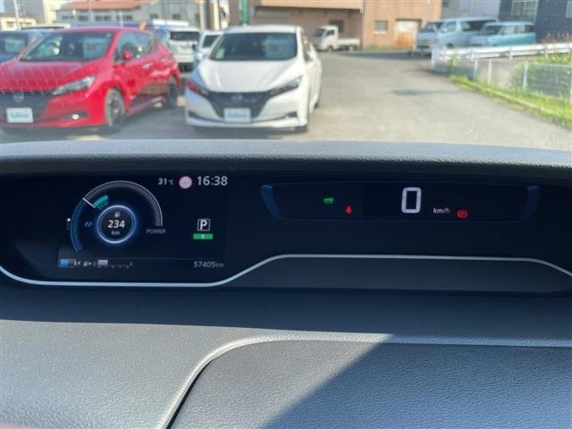Nissan SERENA 2021 7689002-18