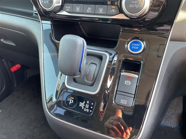 Nissan SERENA 2021 7689002-8