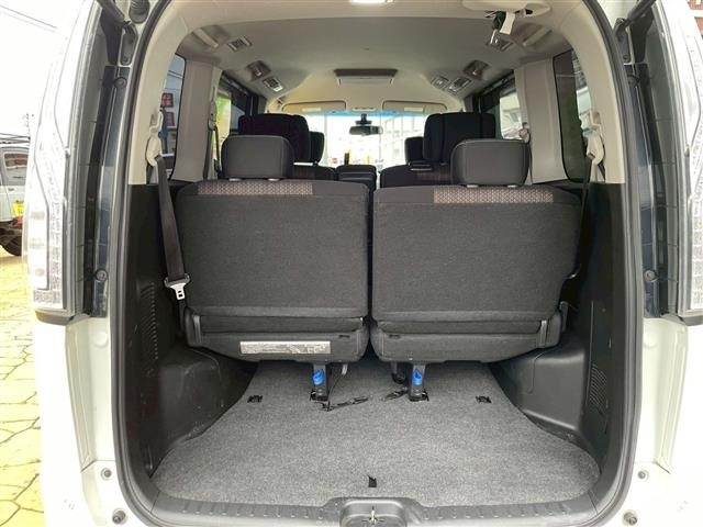 Nissan SERENA 2014 7689013-18
